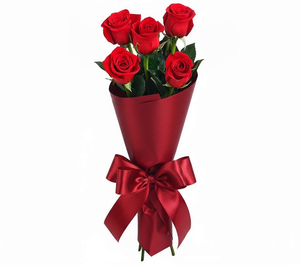 Букет 5 Красных роз Эдлесс Лав в Кирове Калужской области