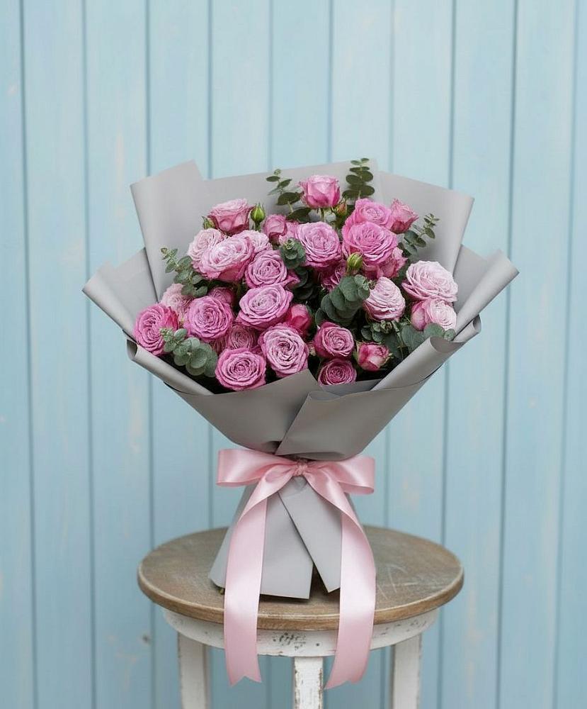 Букет цветов из: Розы в Кирове Калужской области