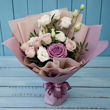 Букет цветов из:  Розы и Лизиантусы в Кирове Калужской области