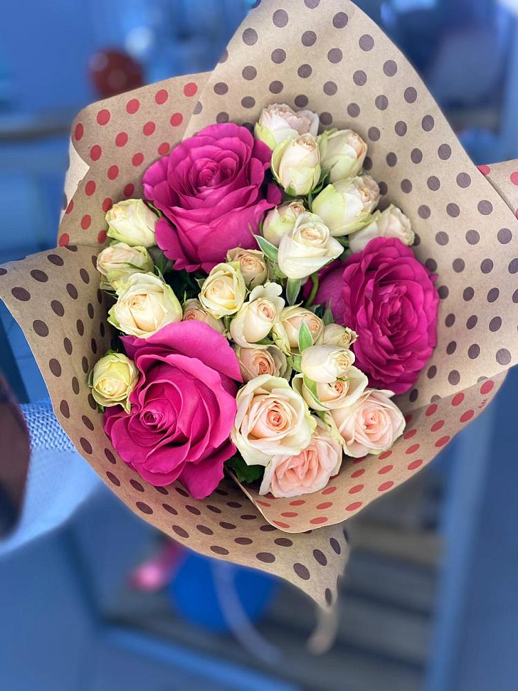 Букет цветов из: Розы в Кирове Калужской области