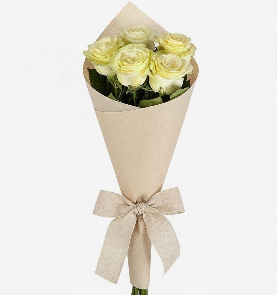 Букет цветов из: Розы в Кирове Калужской области