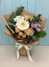 Букет цветов из:  Герберы и Хризантемы в Кирове Калужской области