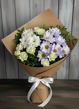 Букет цветов из:  Хризантемы и Розы в Кирове Калужской области
