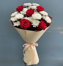 Букет цветов из:  Розы и Хризантемы в Кирове Калужской области