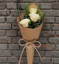 Букет цветов из:  Розы в Кирове Калужской области