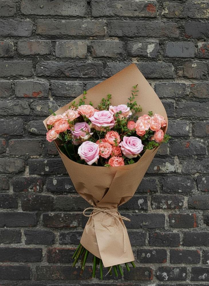 Букет цветов из: Розы в Кирове Калужской области