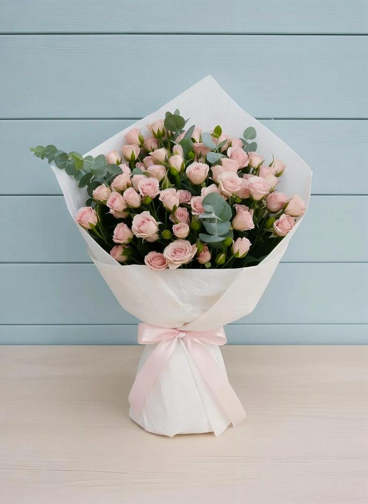 Букет цветов из: Розы в Кирове Калужской области