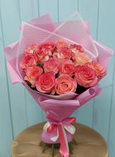 Букет 15 Розовых роз Равель в Кирове Калужской области